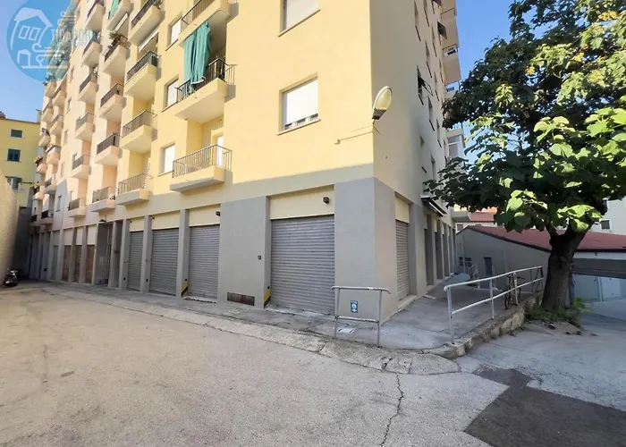 Economo B1 Tirabora Short Rent Apartment *