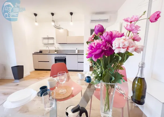 Economo B1 Tirabora Short Rent Apartment Trieste